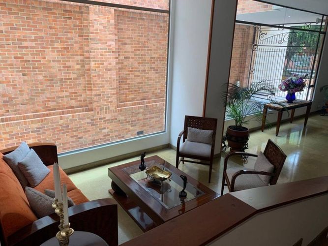 Apartamento de 3 alcobas en venta en La Carolina, Bogotá, 240 m² · foto 22 de 24