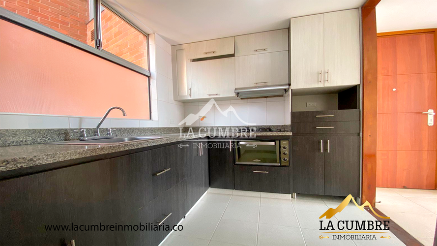 Apartamento de 3 alcobas en arriendo en Castropol, Medellín, 95 m² · foto 5 de 16