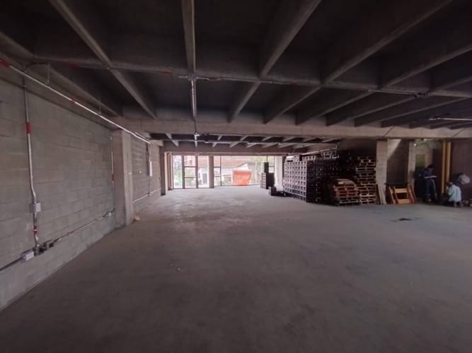 Local en arriendo en Fontibon, Rionegro, 490 m² · foto 3 de 8