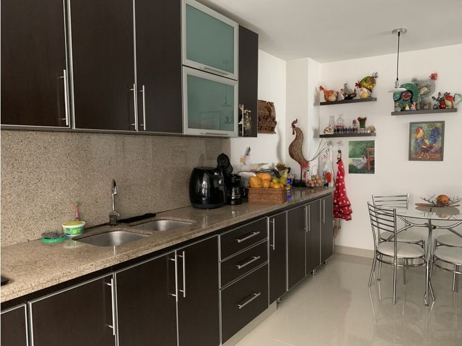 Casa de 3 alcobas en venta en Avenida 19 Norte, Armenia, 166 m² · foto 11 de 24