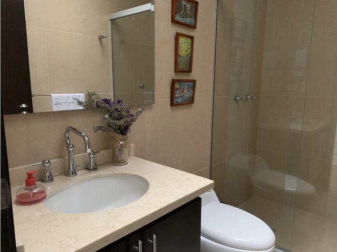 Casa de 3 alcobas en venta en Avenida 19 Norte, Armenia, 166 m² · foto 19 de 24