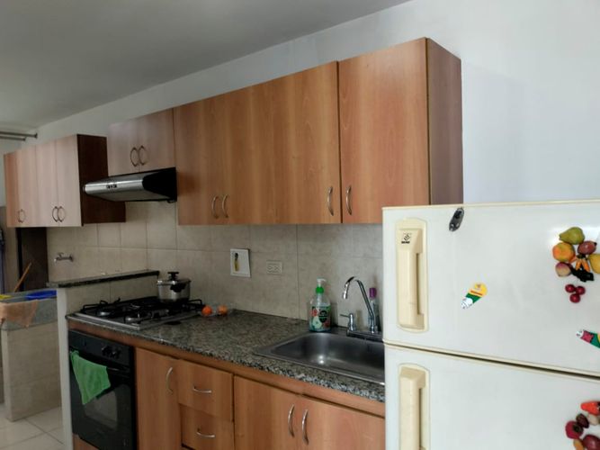 Apartamento de 3 alcobas en arriendo en El Poblado, Medellín, 87 m² · foto 5 de 20