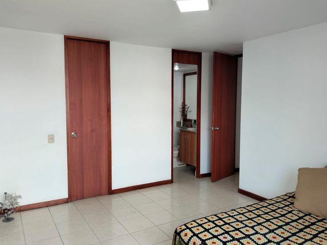Apartamento de 3 alcobas en arriendo en El Poblado, Medellín, 87 m² · foto 12 de 20