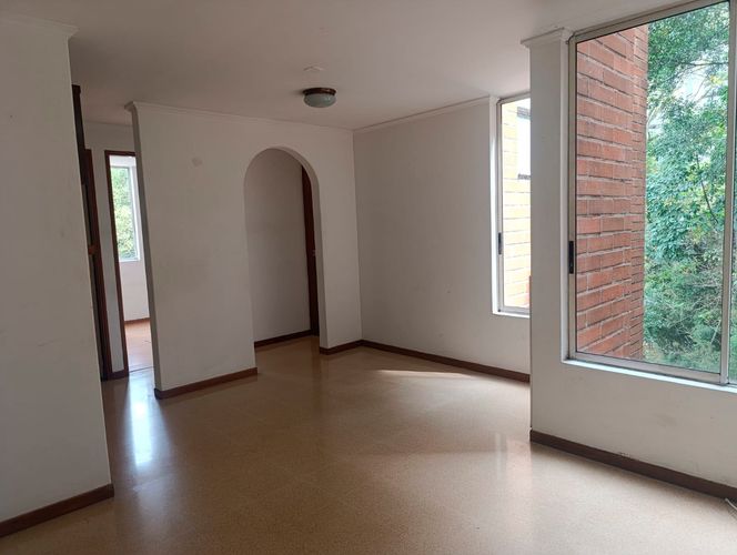 Apartamento de 2 alcobas en arriendo en El Poblado, Medellín, 60 m² · foto 2 de 18