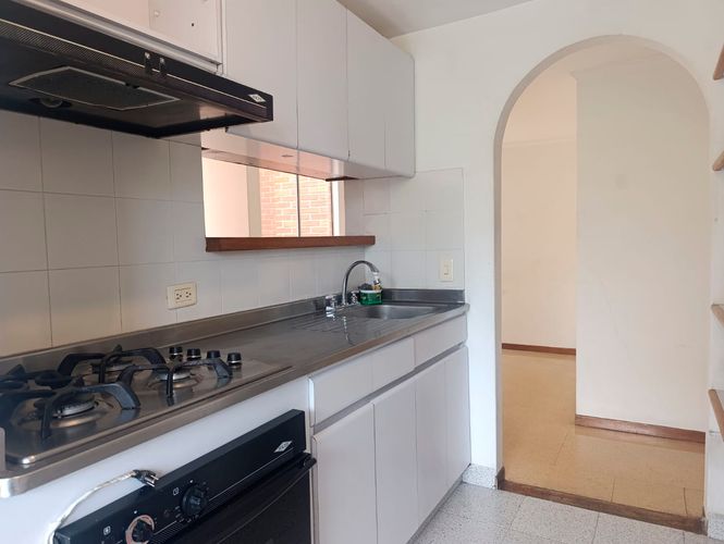 Apartamento de 2 alcobas en arriendo en El Poblado, Medellín, 60 m² · foto 6 de 18