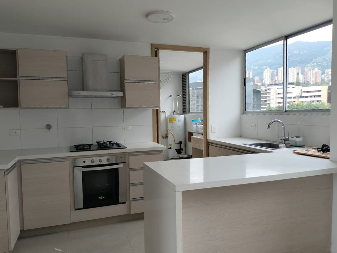 Apartamento en venta en El Poblado, Medellín · foto 4 de 20