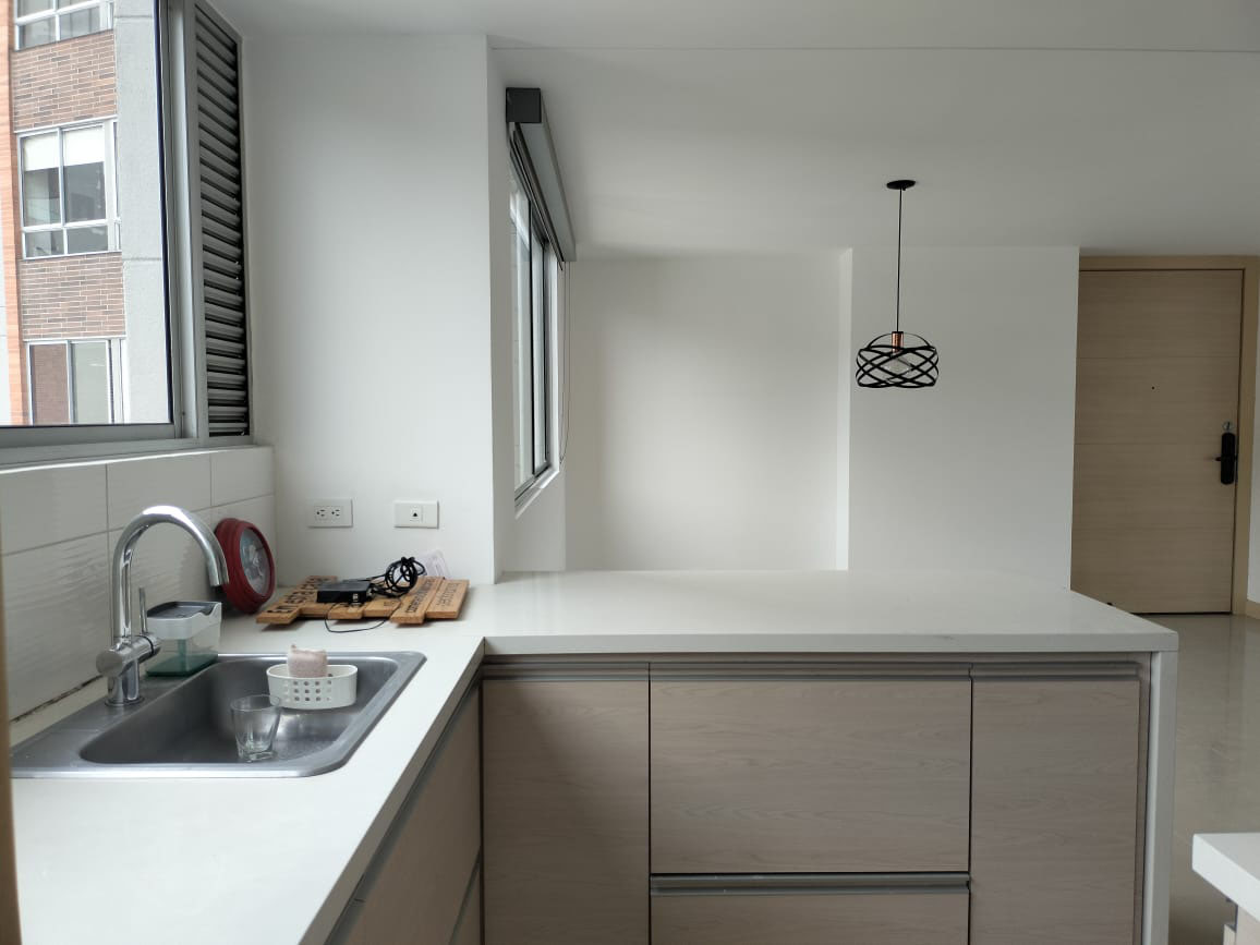 Apartamento en venta en El Poblado, Medellín · foto 5 de 20