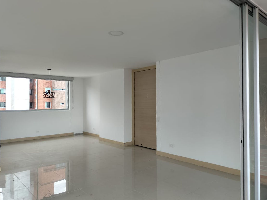 Apartamento en venta en El Poblado, Medellín · foto 9 de 20