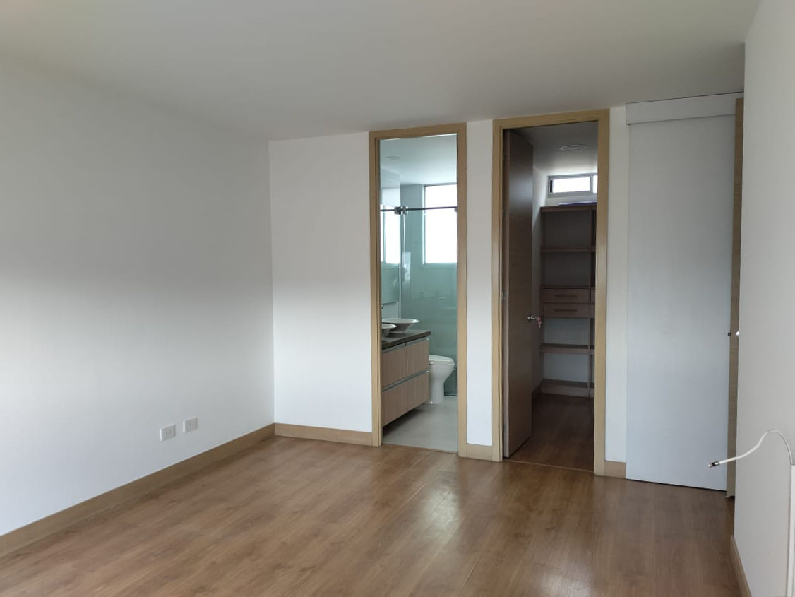 Apartamento en venta en El Poblado, Medellín · foto 11 de 20