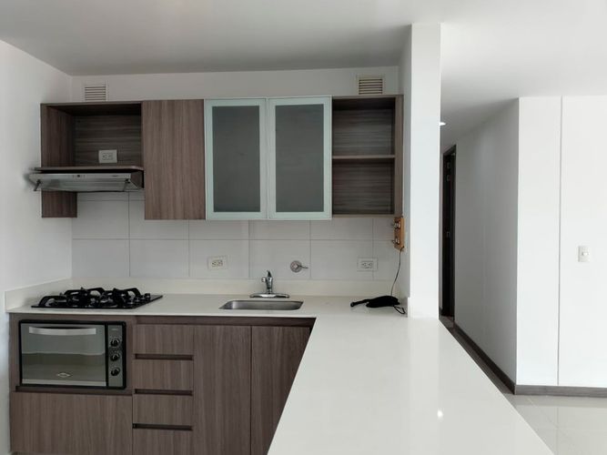 Apartamento de 3 alcobas en venta en El Poblado, Medellín, 121 m² · foto 8 de 20