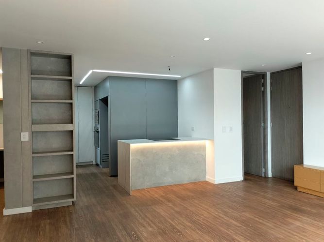 Apartamento de 3 alcobas en venta en El Poblado, Medellín, 106 m² · foto 4 de 18