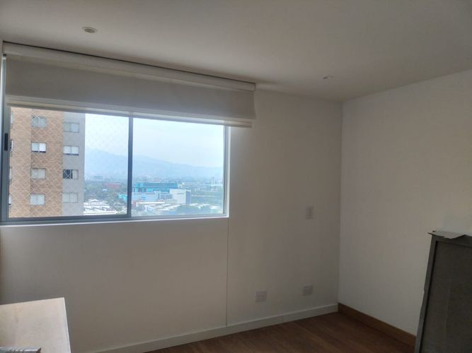 Apartamento de 3 alcobas en venta en El Poblado, Medellín, 106 m² · foto 9 de 18