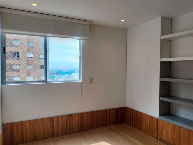 Apartamento de 3 alcobas en venta en El Poblado, Medellín, 106 m² · foto 14 de 18