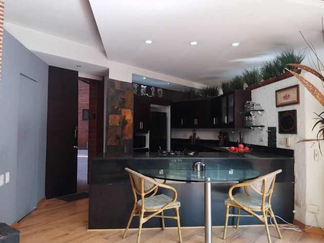 Apartamento de 1 alcoba en venta en Castropol, Medellín, 92 m² · foto 6 de 16