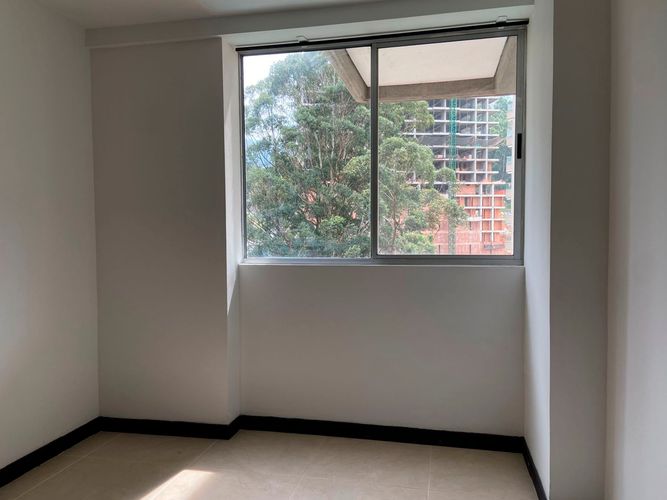 Apartamento de 3 alcobas en venta en San Jose, Sabaneta, 73 m² · foto 17 de 19
