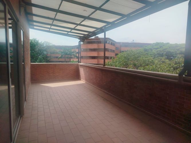 Oficina en arriendo en El Poblado, Medellín, 99 m² · foto 19 de 19