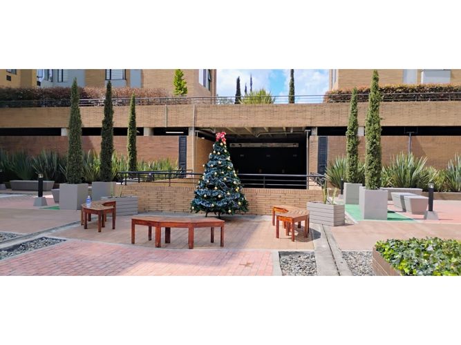 Apartaestudio en venta en Altos De Suba, Bogotá, 170 m² · foto 2 de 24