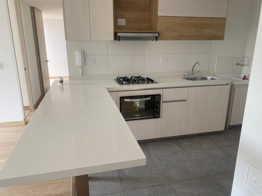 Apartamento en venta en Cedritos, Bogotá · foto 8 de 15