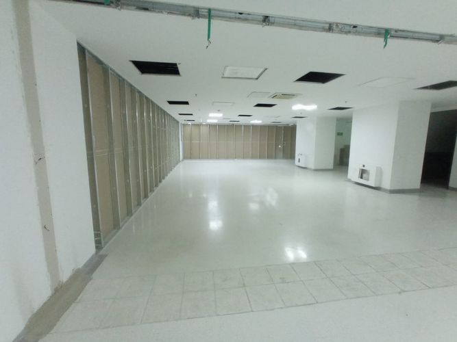 Consultorio en arriendo en San Diego, Medellín, 326 m² · foto 8 de 14