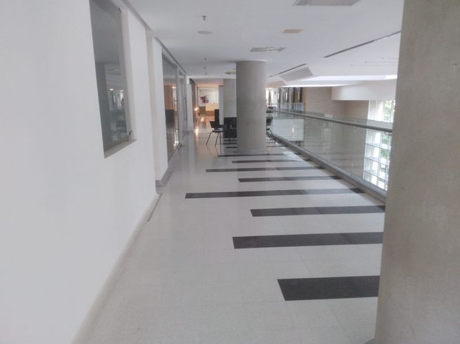 Consultorio en arriendo en San Diego, Medellín, 326 m² · foto 12 de 14