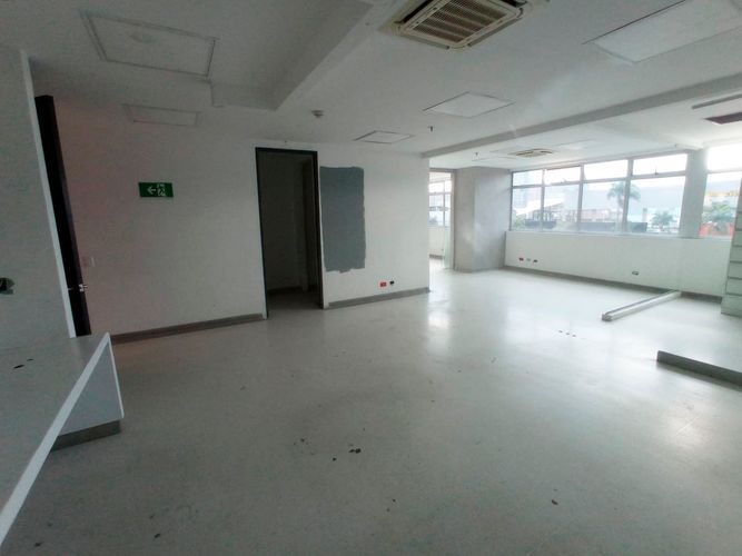 Consultorio en arriendo en San Diego, Medellín, 108 m² · foto 5 de 12