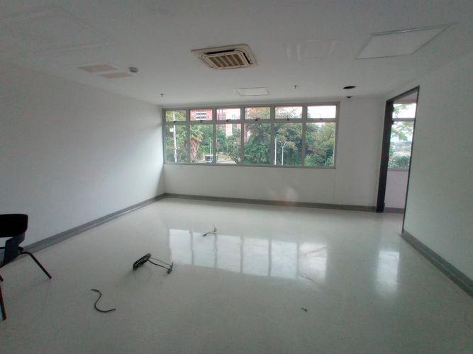 Consultorio en arriendo en San Diego, Medellín, 108 m² · foto 7 de 12
