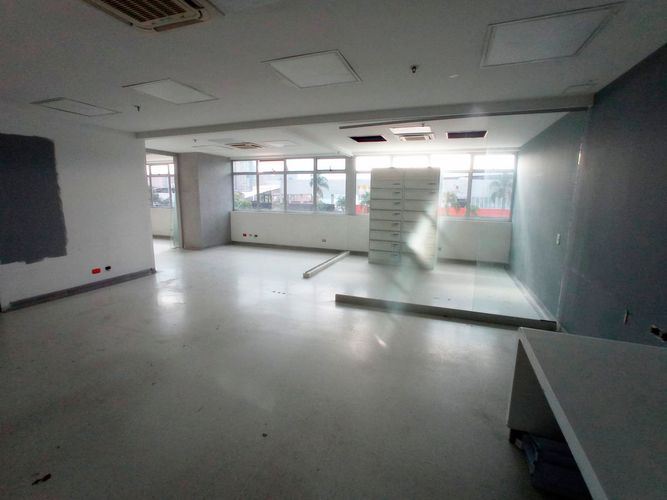 Consultorio en arriendo en San Diego, Medellín, 108 m² · foto 11 de 12