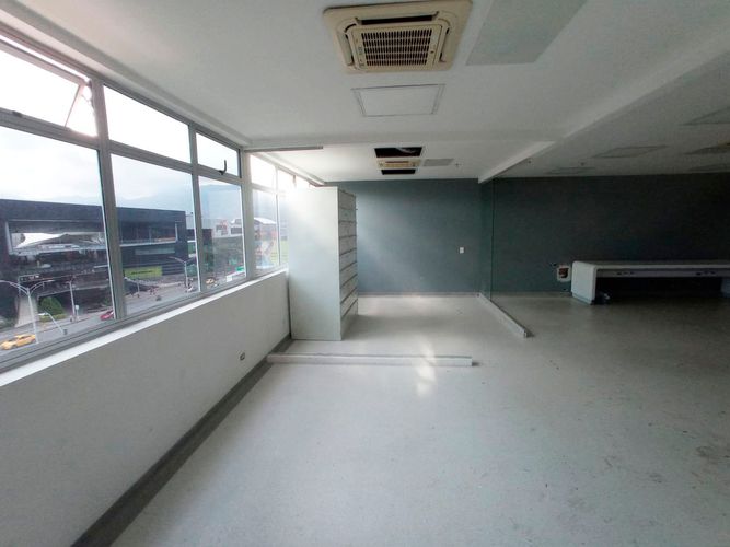Consultorio en arriendo en San Diego, Medellín, 108 m² · foto 12 de 12