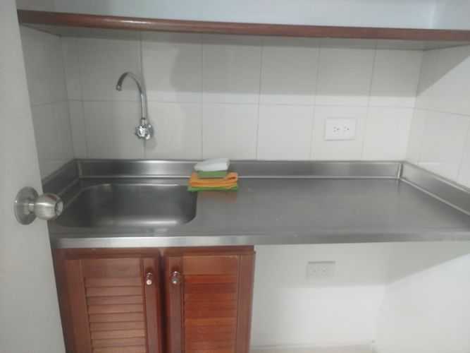 Oficina en arriendo en El Poblado, Medellín, 38 m² · foto 11 de 12
