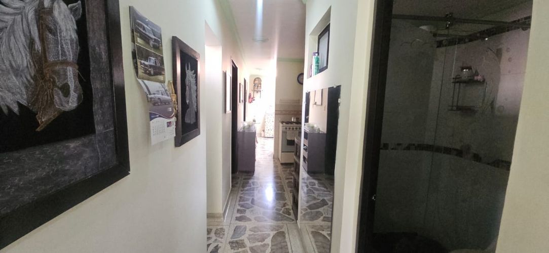 Casa de 8 alcobas en venta en Belén Las Mercedes, Medellín, 106 m² · foto 5 de 24