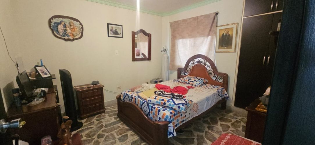 Casa de 8 alcobas en venta en Belén Las Mercedes, Medellín, 106 m² · foto 13 de 24