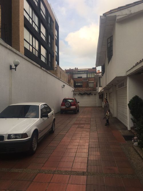 Casa de 4 alcobas en venta en La Calleja, Bogotá, 314 m² · foto 3 de 24