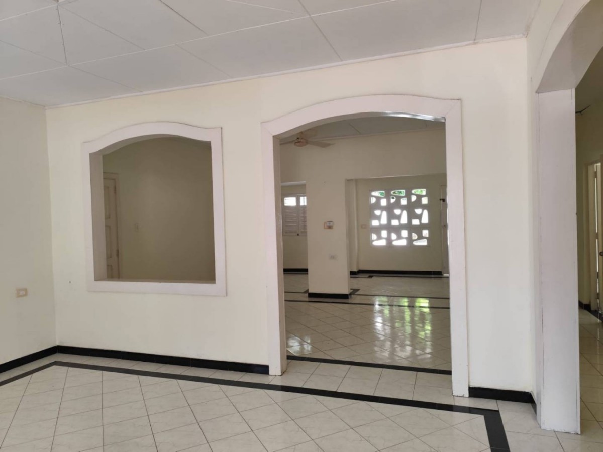 Casa en venta en Crespo, Cartagena · foto 3 de 24