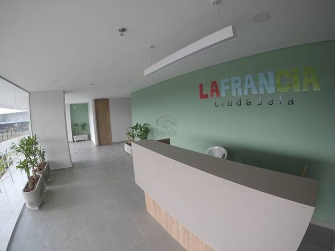 Apartamento en venta en Ranchos Del Inat, Montería, 70 m² · foto 2 de 17