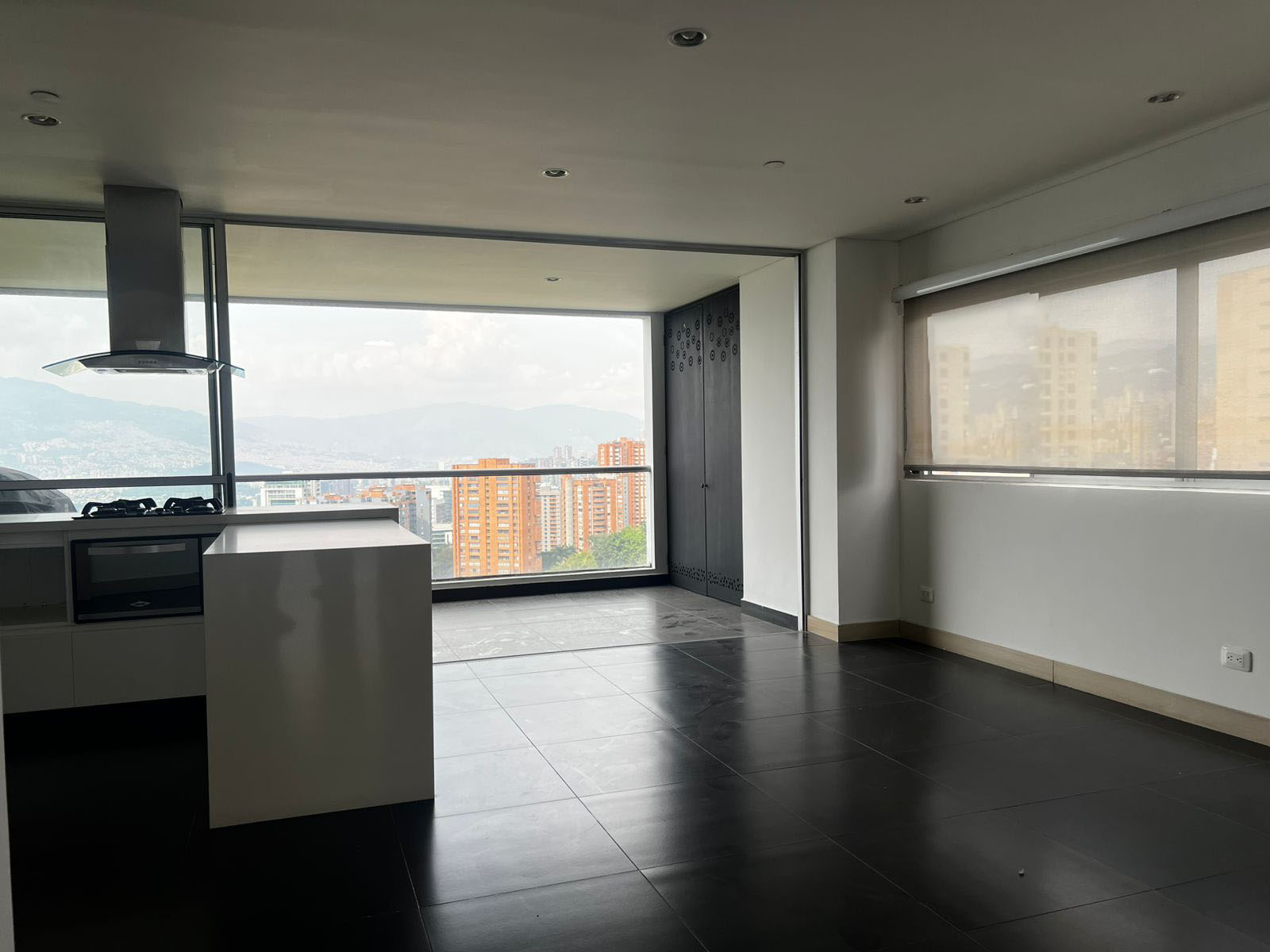 Apartaestudio en arriendo en El Campestre, Medellín · foto 6 de 17