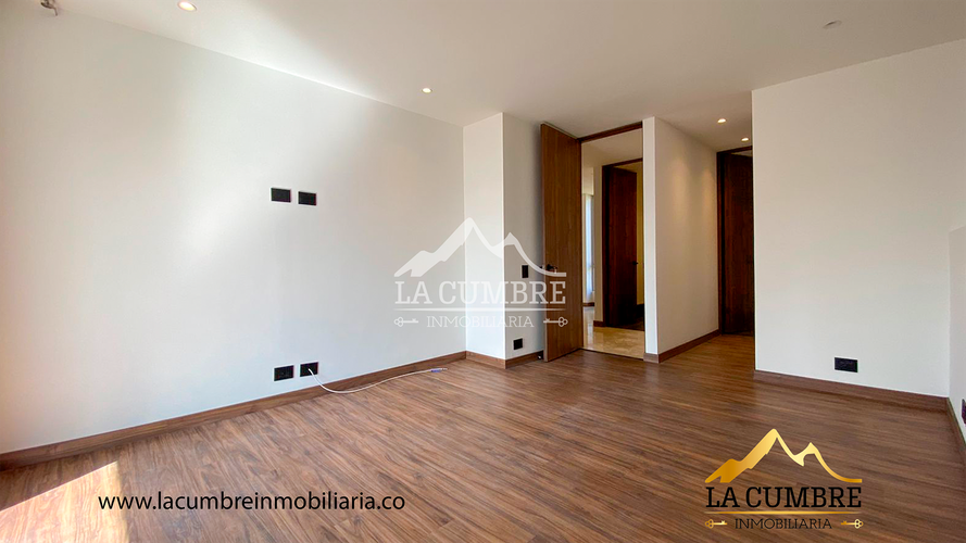Apartamento de 2 alcobas en arriendo en Castropol, Medellín, 150 m² · foto 10 de 16
