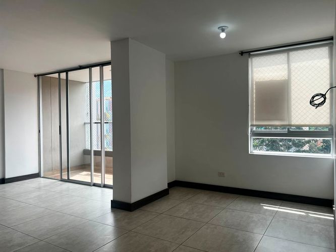 Apartamento de 2 alcobas en arriendo en Pantanillo, Envigado, 60 m² · foto 2 de 15