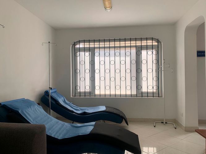 Consultorio en arriendo en Patio Bonito, Medellín, 29 m² · foto 2 de 7