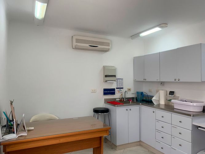 Consultorio en arriendo en Patio Bonito, Medellín, 29 m² · foto 5 de 7