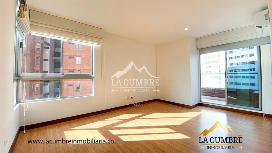 Apartamento de 2 alcobas en arriendo en Los Balsos, Medellín, 115 m² · foto 8 de 13