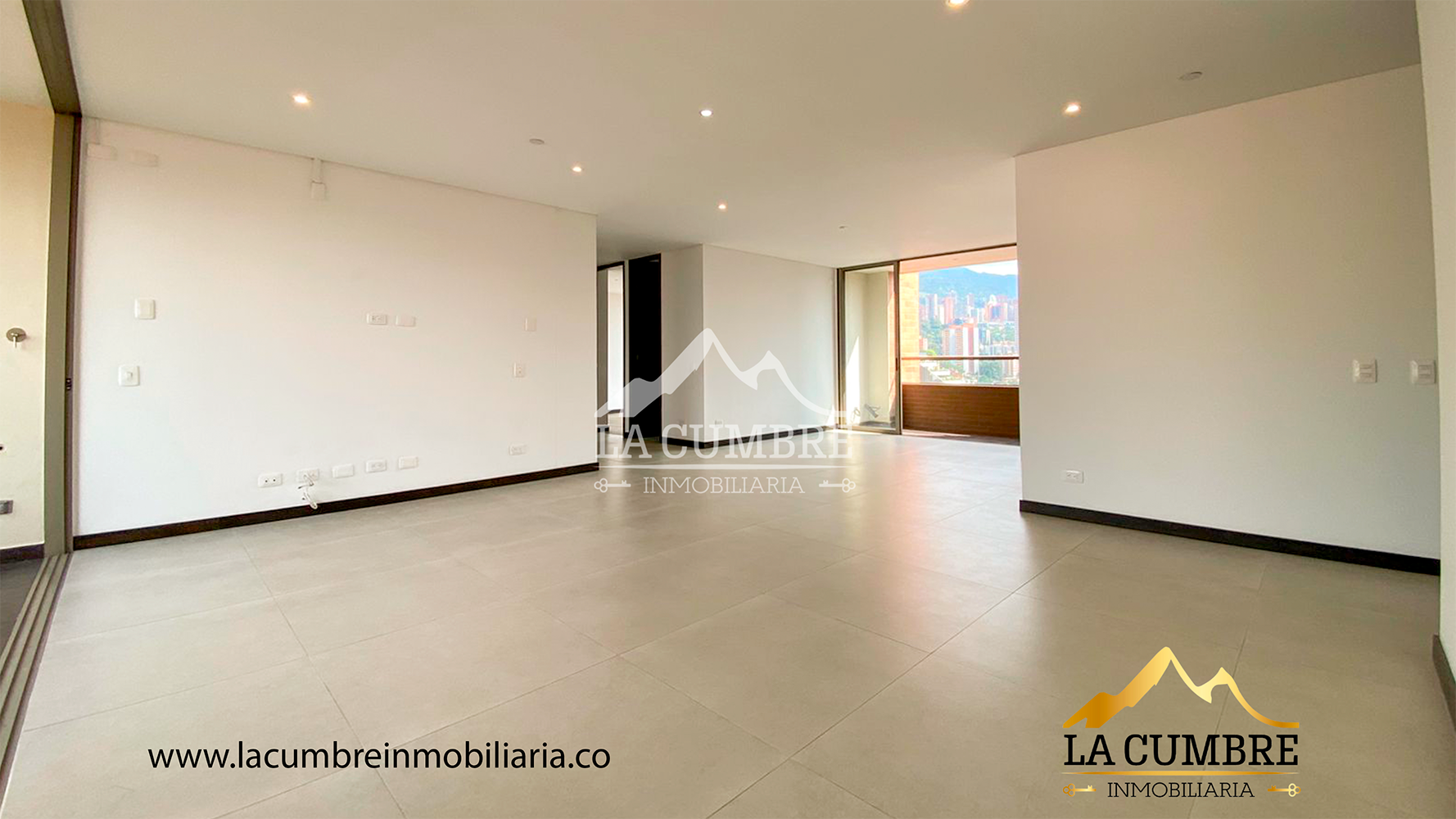 Apartamento en arriendo en Lalinde, Medellín · foto 3 de 14