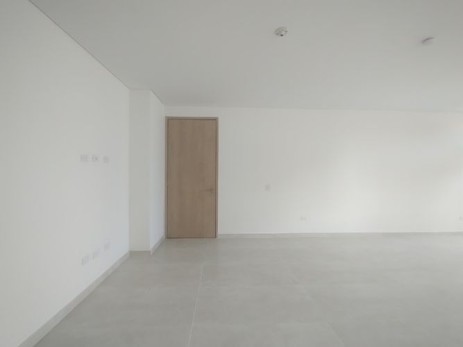 Apartamento de 3 alcobas en venta en Altos De Riomar, Barranquilla, 133 m² · foto 4 de 17