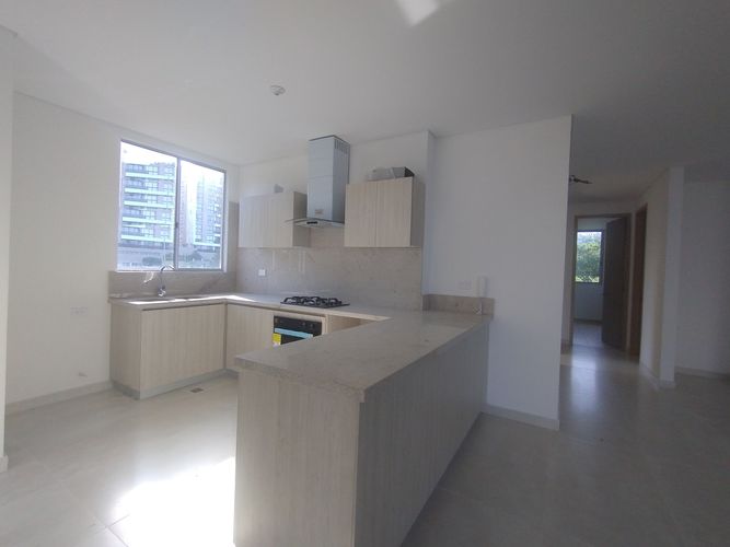 Apartamento de 3 alcobas en venta en Altos De Riomar, Barranquilla, 133 m² · foto 6 de 17