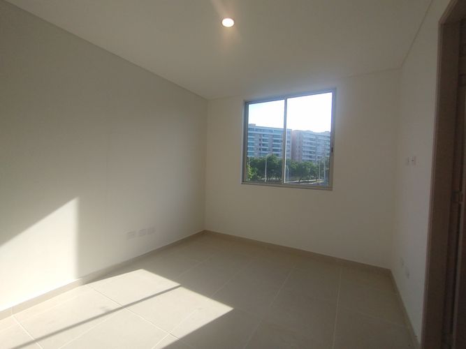 Apartamento de 3 alcobas en venta en Altos De Riomar, Barranquilla, 133 m² · foto 12 de 17