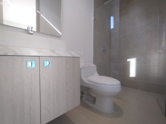 Apartamento de 3 alcobas en venta en Altos De Riomar, Barranquilla, 133 m² · foto 16 de 17