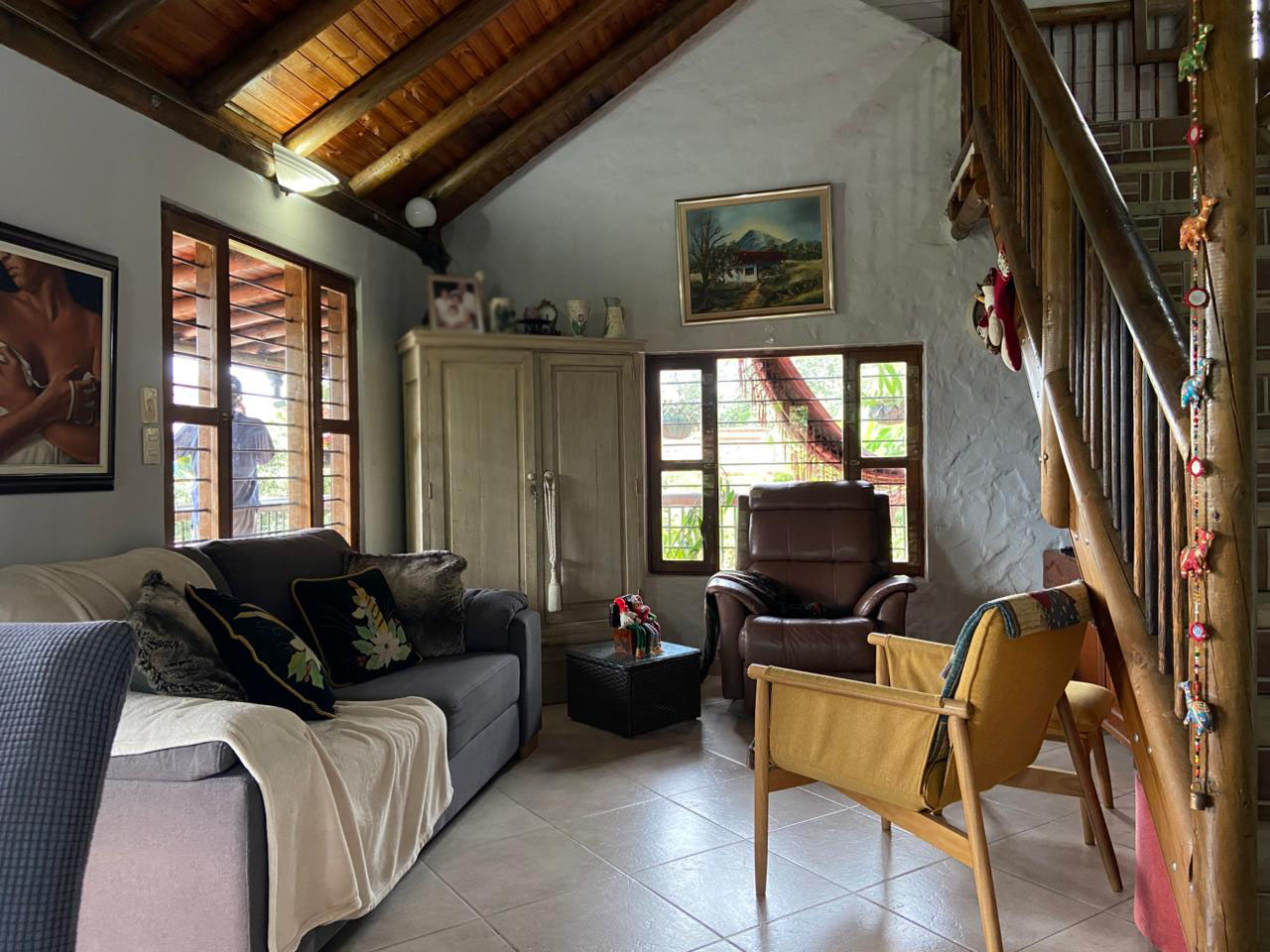 Casa en Arriendo en Las Lomitas, Sabaneta