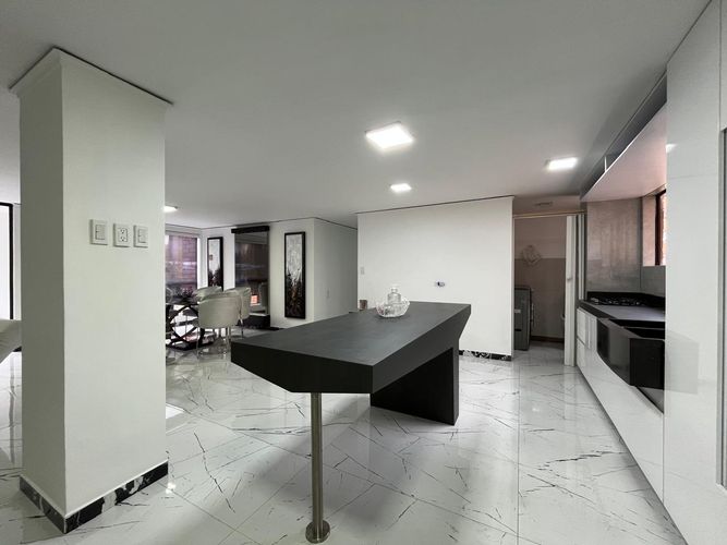 Apartamento de 3 alcobas en arriendo en Los Balsos, Medellín, 127 m² · foto 7 de 16