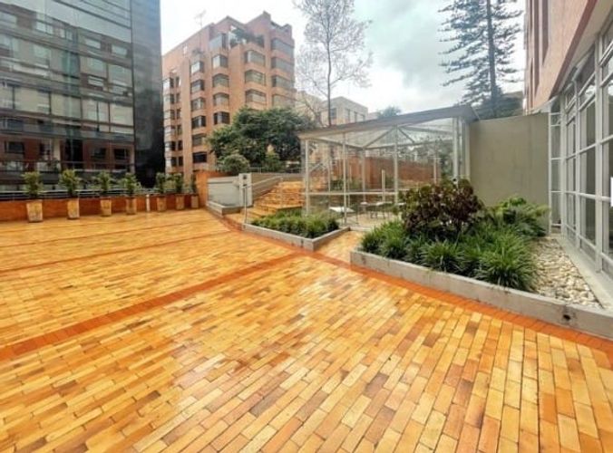 Apartamento de 3 alcobas en venta en Los Rosales, Bogotá, 171 m² · foto 3 de 22