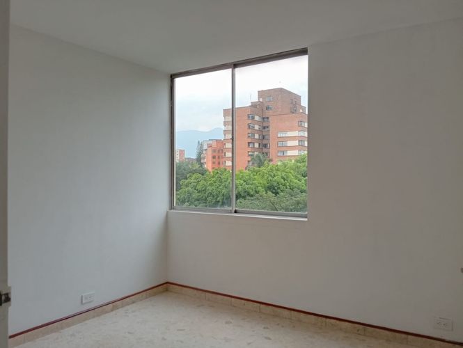 Apartamento de 3 alcobas en arriendo en Laureles, Medellín, 120 m² · foto 7 de 20
