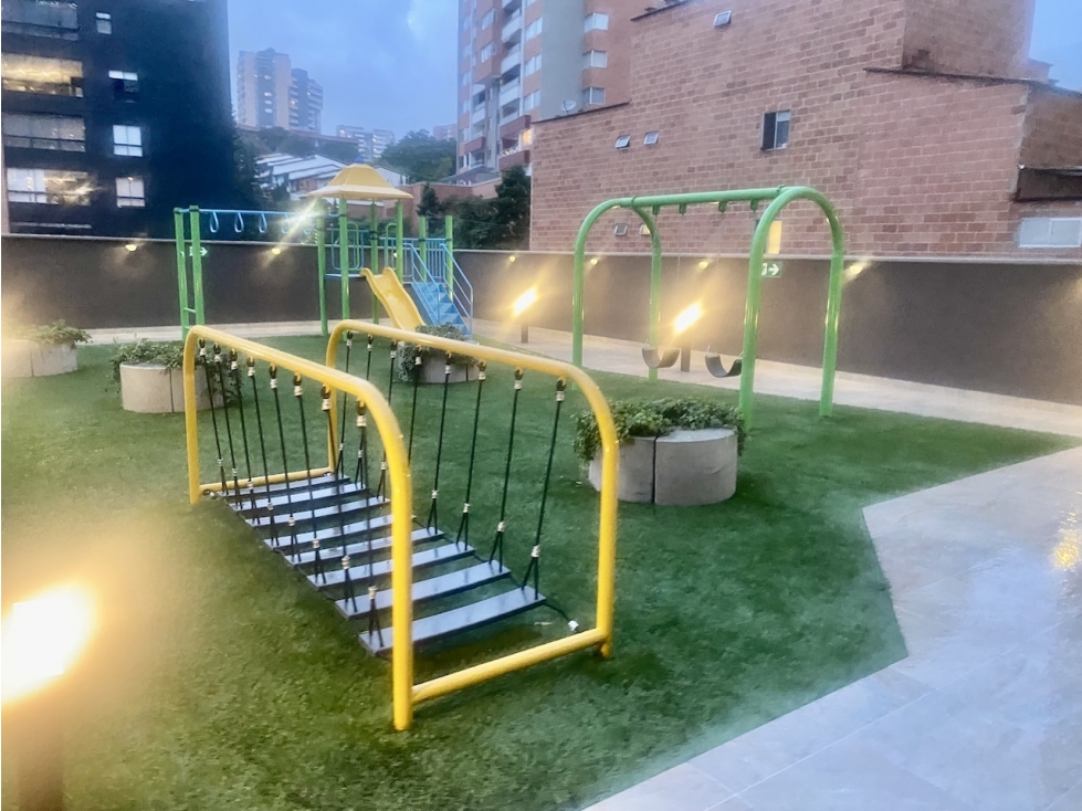 Apartamento en venta en Cumbres, Envigado · foto 12 de 24